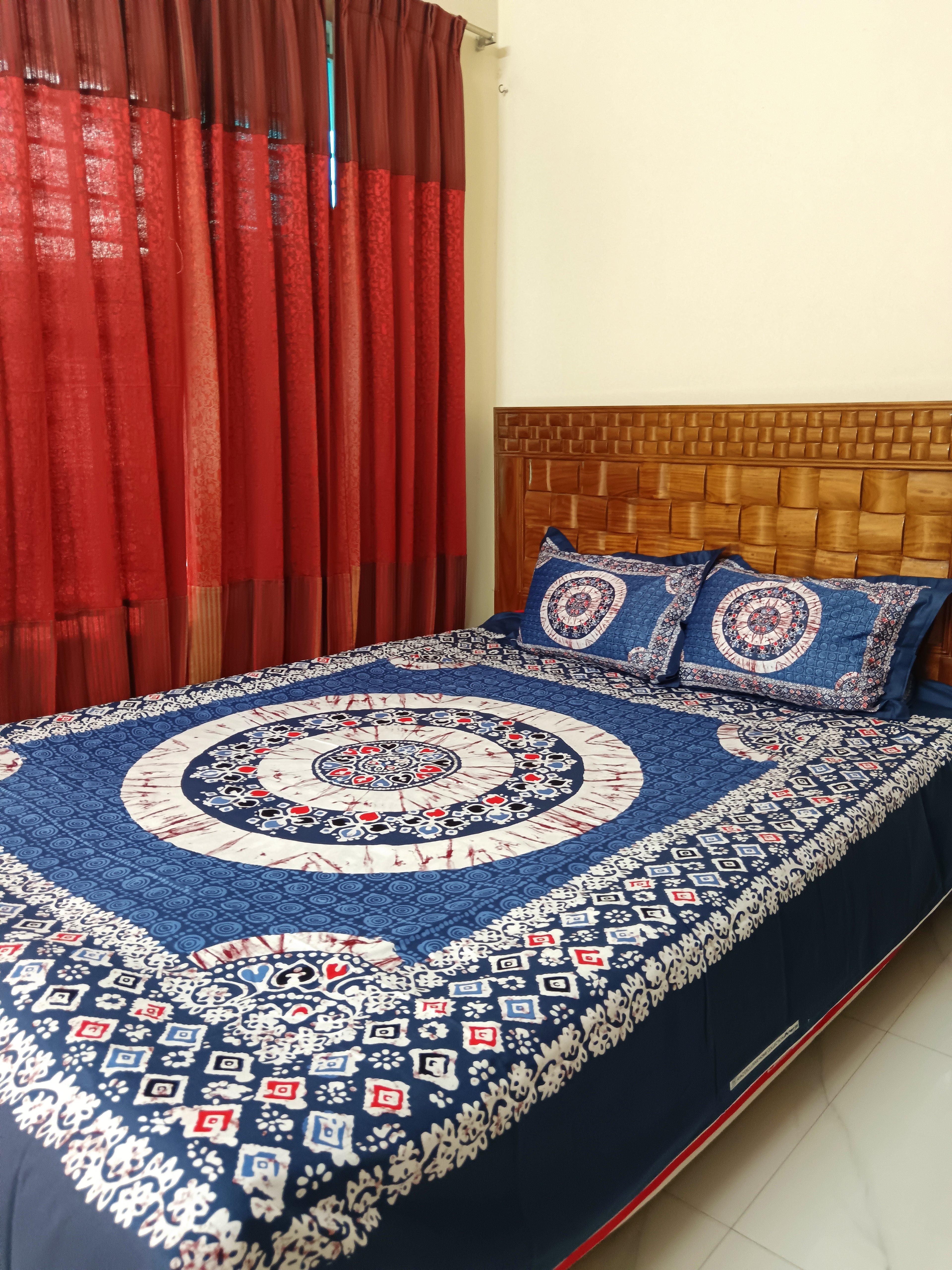 Regular Cotton Bedsheet with Two Pillow Covers